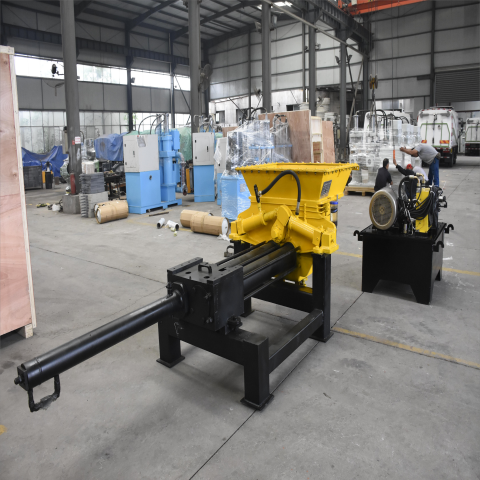 粘稠物料輸送泵技術(shù)解析：從結(jié)構(gòu)設(shè)計(jì)到防堵、耐磨性能優(yōu)化